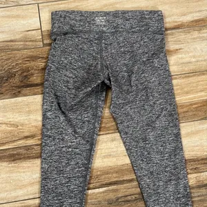 Pink Victoria’s Secret gray ultimate yoga leggings thumbnail 6