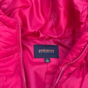Red hooded puffer jacket size small thumbnail 3
