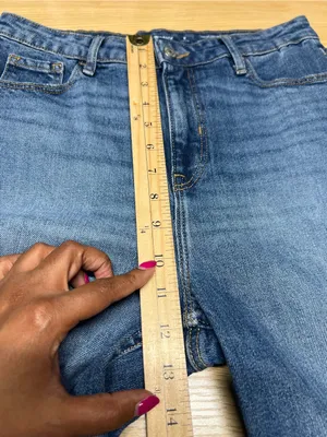 Old Navy Higher High-Rise Flare Jeans 6 Petite Medium Wash Clover thumbnail 12