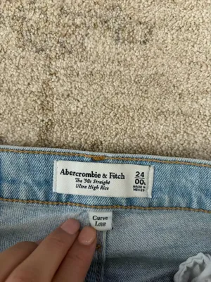 Abercrombie Jeans 90s High-Rise Straight thumbnail 2