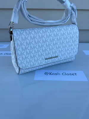 Michael Kors MK Jet Set MD Logo Convertible Crossbody Clutch Bag - Bright White thumbnail 2