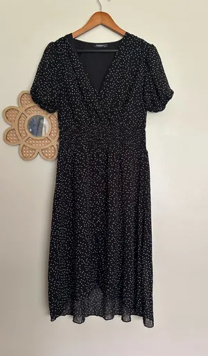 Black and white polka dot midi dress Size M thumbnail 1