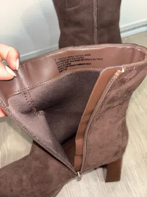 Boots  thumbnail 3