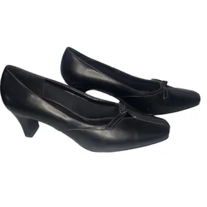Hush Puppies Soft Style Lea Counter Pocket 2.5 Inch Heel Pump Shoes Square Toe 8 thumbnail 9