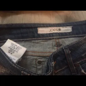Joe's Jeans RN#106214 bootcut jeans in size 25. thumbnail 3