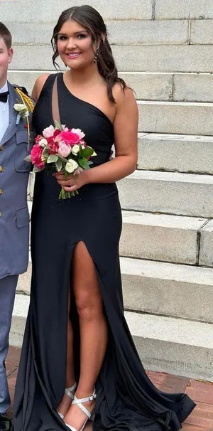 Ashley Lauren Prom Dress thumbnail 1
