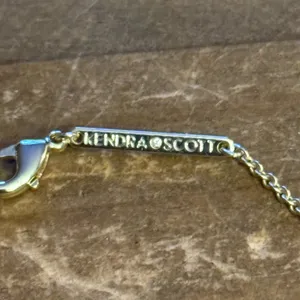 Kendra Scott gold Sawyer interlocking links necklace thumbnail 5