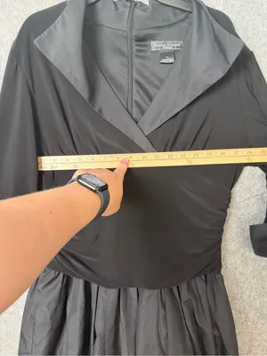 Jessica Howard Women’s 14 Elegant black mixed-media fit & flare dress thumbnail 5