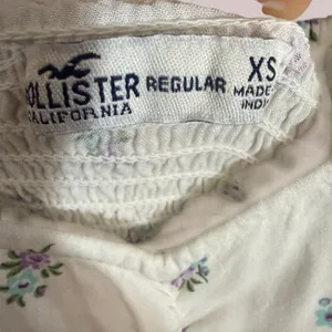 Hollister XS White‎ Ditsy Floral Ruched Mini Dress Tie Strap Summer thumbnail 7