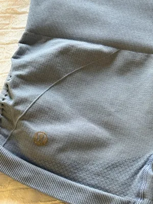 Like New Lululemon In The Flow 2" Shorts Lt Blue Seamless Yoga Pilates Gym 4 thumbnail 5