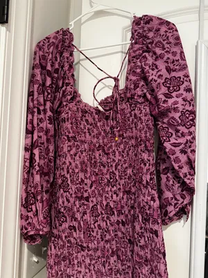 Dress thumbnail 4