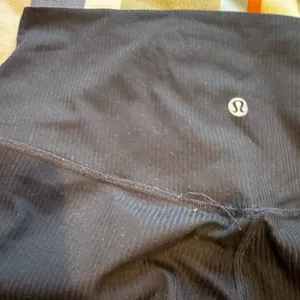 Lululemon Black Ribbed Leggings thumbnail 4