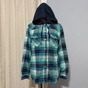 Legendary Whitetails Womens Green Plaid Hooded Flannel Shirt Large 6578 Shacket‎ thumbnail 2