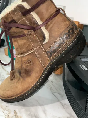 UGG Women’sankle boots size 6 thumbnail 7