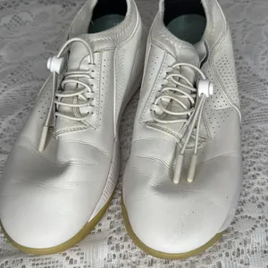 Clove comfort nursing healthcare work career white shoes sz 7 thumbnail 3