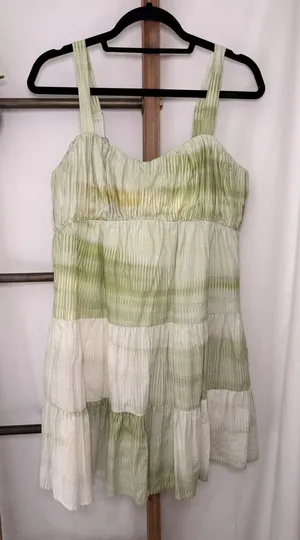 Express Green Tie Dye Ikat Tiered Linen Blend Mini Dress Womens Medium Boho thumbnail 1