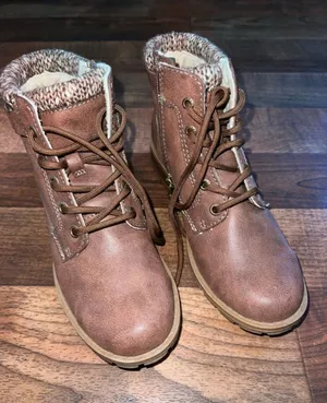 Sporto Rustic Brown Lace-Up Ankle Boots with Knit Collar thumbnail 1