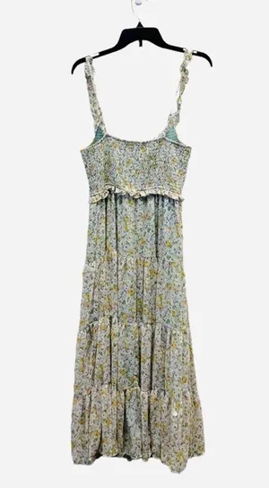 Nwt ASTR The Label Floral Smocked Tiered Dress thumbnail 4