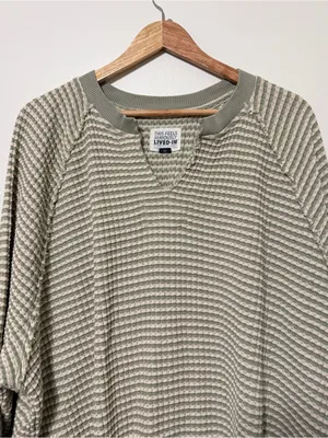 American Eagle AE Big Hug Notch Neck Waffle Sweatshirt Size Large Green thumbnail 4