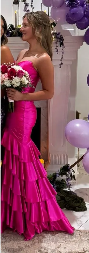 Pink ruffle Sherri Hill dress thumbnail 1