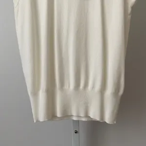 ZARA Office Siren Clean Minimalist Sleeveless Knit Shell Top Small Cream thumbnail 5