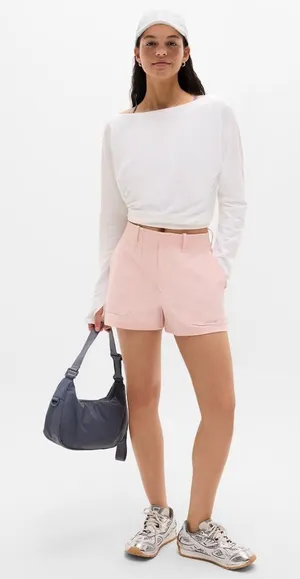New Athleta 4 Skyline High Rise Tailored 4" Short Pink Sand Size 4 thumbnail 1