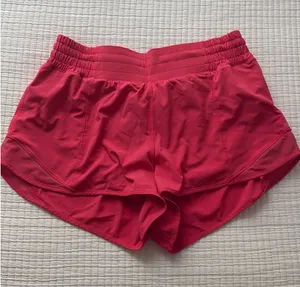 Lululemon Hotty Hot High-Rise 2.5" thumbnail 1