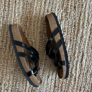 Birkenstock Betula Vinja Sandals Black Patent Leather L7 thumbnail 5