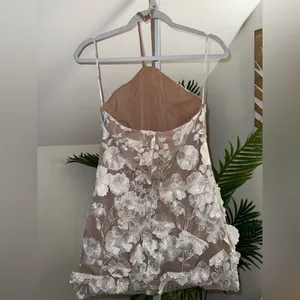 Elliatt Nyra white ivory floral appliqué‎ Dress Small thumbnail 5