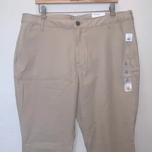 NWT Old Navy High Rise Skinny Full Length Khaki Pants 18 Adjustable Waist thumbnail 2