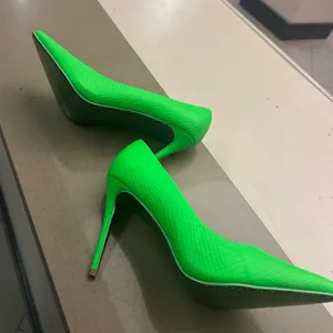 Stilettos Elegant Green Stiletto Heels 10 M Like NEW thumbnail 8