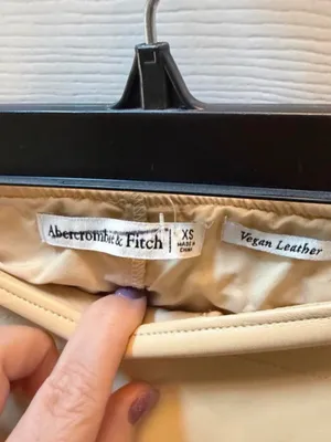 Abercrombie size XS Classic Beige A-Line Mini Skirt with inner shorts thumbnail 3
