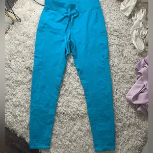 Alo Yoga Women's 7/8 High-Waist Checkpoint Leggings aqua blue size medium thumbnail 4