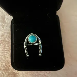 Beautiful Stainless Steel Bohemian Faux Turquoise and Silver Ring Size 7 thumbnail 1