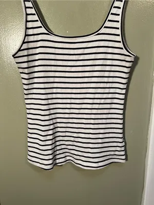 Eri + Ali Women’s Size Medium Janesse Ribbed Top Striped White Black Scoop Neck thumbnail 6