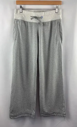 Women’s LuluLemon Size 8 Gray Wide Leg Lounge Pants thumbnail 1