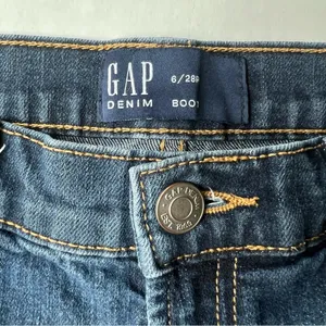 denim bootcut jeans size 6 28/R thumbnail 4