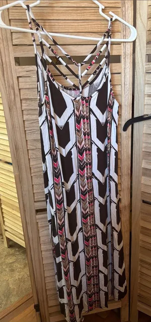 Apt. 9 Strappy Maxi Dress in Brown, White & Pink Chevron Print Small thumbnail 1