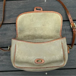 Tan Vintage Pebble Leather Dooney & Bourke Crossbody Purse All Weather Leather thumbnail 6