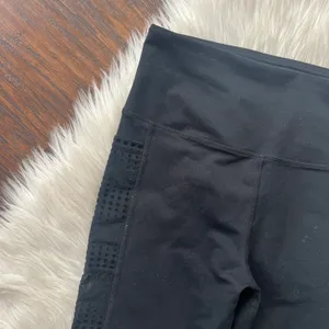 Active Ascending Dot Pocket Leggings thumbnail 4