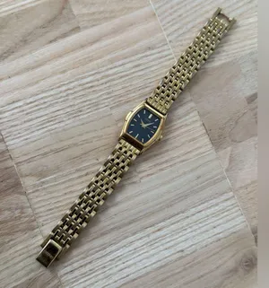 Seiko Vintage Ladies Watch Black Dial Gold-Tone Bracelet New Battery thumbnail 5