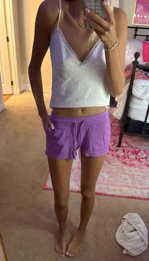 Alo Shorts Yoga thumbnail 1