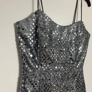 Vintage 90s‎ Silver Sequin Maxi Dress Spaghetti Strap Side Slit Gown Size 10 USA thumbnail 3