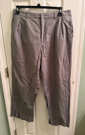 Uniqlo Women's Green Wide Leg Pants thumbnail 1