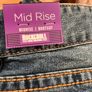 Rock&Roll denim‎ new with tags 26/30 juniors mid rise bootcut jeans thumbnail 2