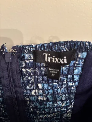 Trixxi Blue Paisley Tie-Front Maxi Dress with Spaghetti Straps thumbnail 4