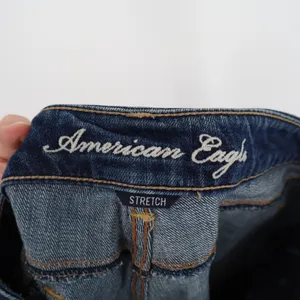 American Eagle Outfitters Jeans Womens 4L Blue Stretch Distressed Straight Leg thumbnail 2