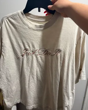 Nike Tee Shirt thumbnail 1