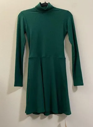 NWT Maya Knit Mock Neck Mini Dress in Emerald - S thumbnail 3
