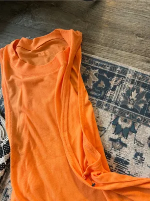 Alo Sleeveless Ribbed Tank Top - Bright Orange thumbnail 5